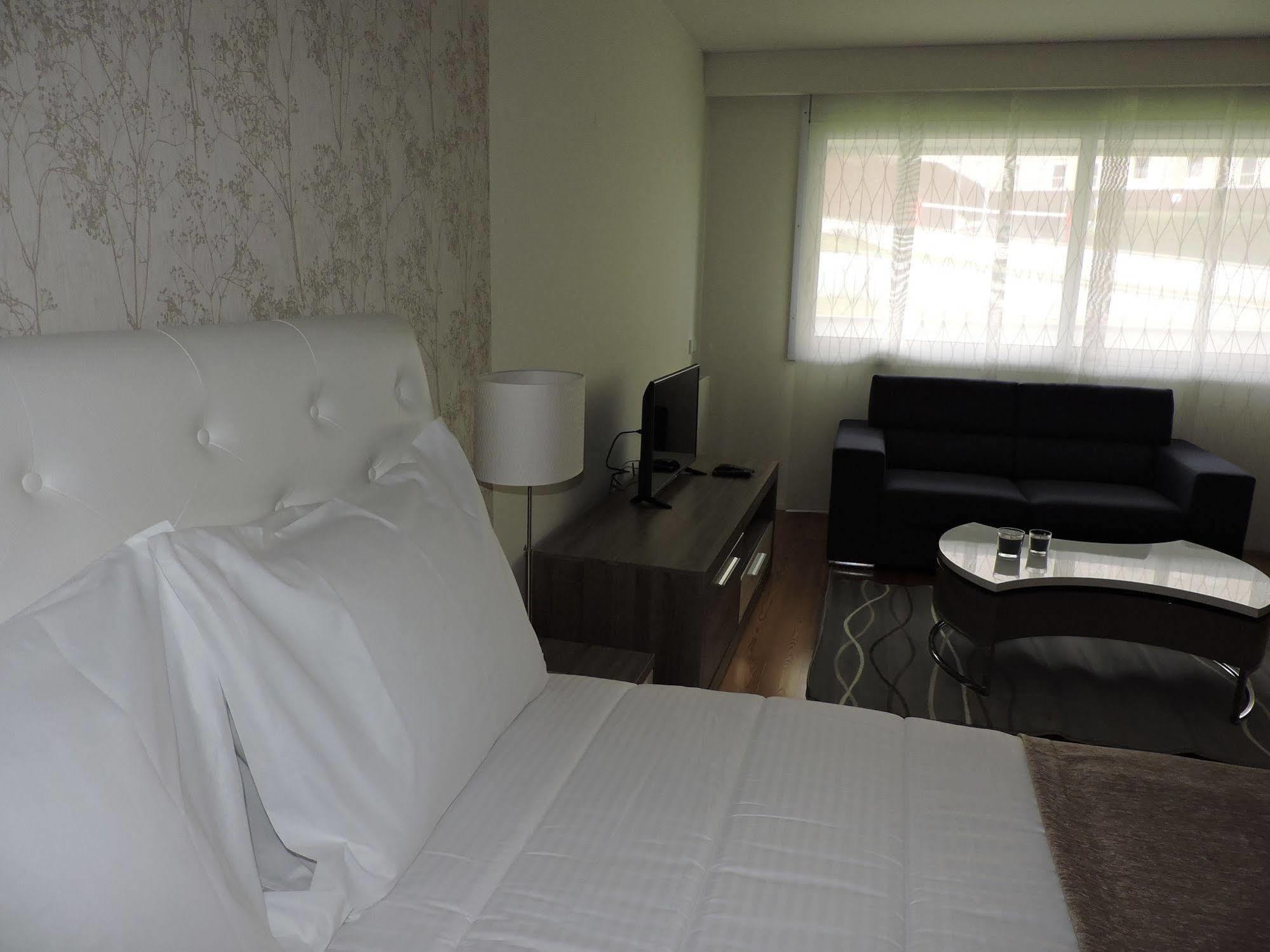 Rs Porto Boavista Studios Екстериор снимка